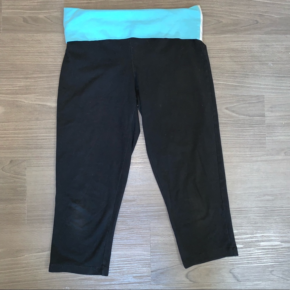 Aeropostale Crop Leggings